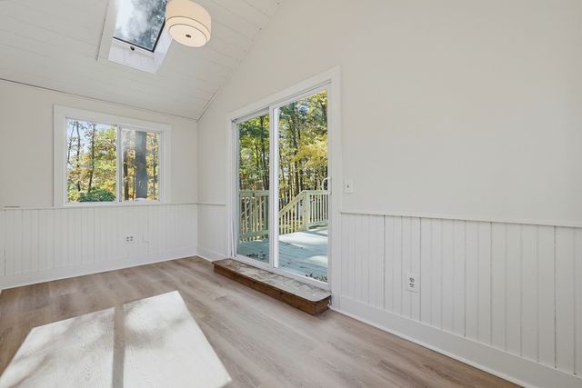 9 Merriam District, Oxford, MA 01537