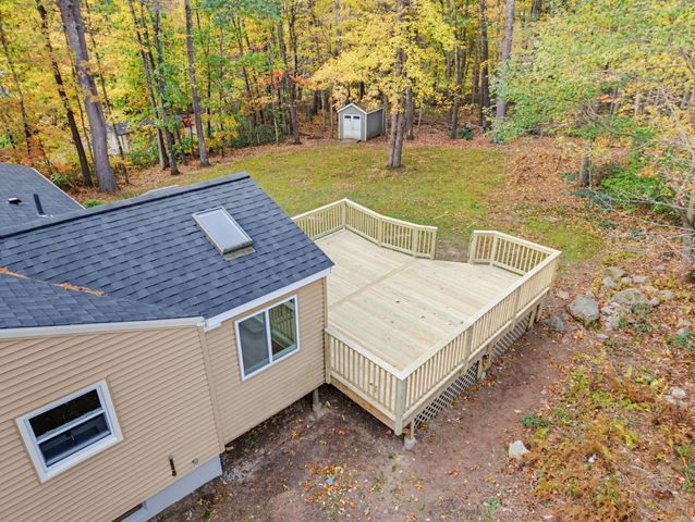 9 Merriam District, Oxford, MA 01537