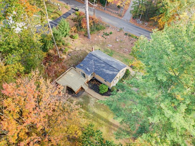 9 Merriam District, Oxford, MA 01537
