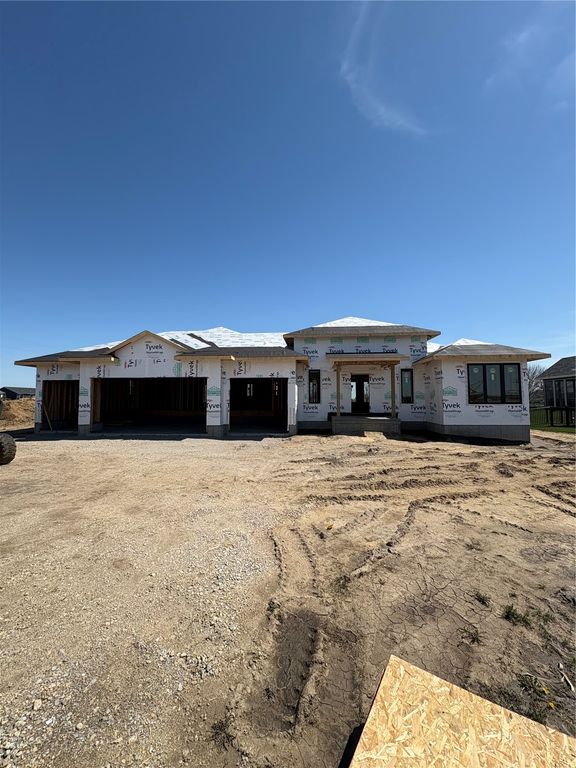 5557 Silver Rock Drive, Marion, IA 52302