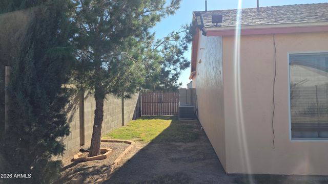 8146 W PINEVETA Drive, Arizona City, AZ 85123