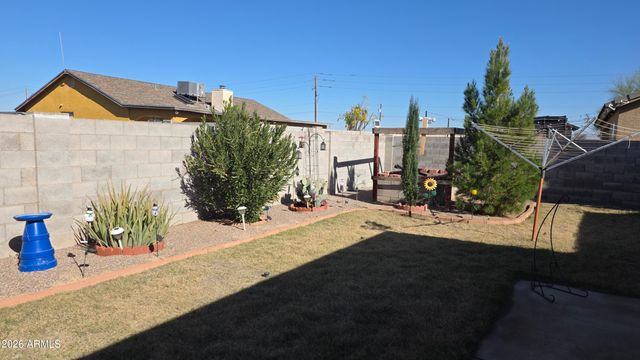8146 W PINEVETA Drive, Arizona City, AZ 85123