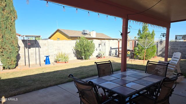 8146 W PINEVETA Drive, Arizona City, AZ 85123