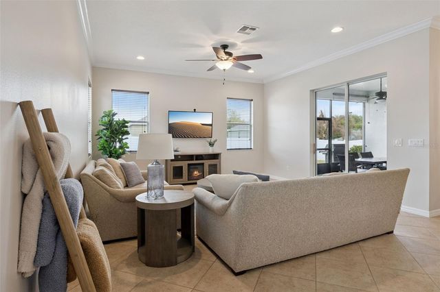 2018 BAY CLOVER DRIVE, Winter Garden, FL 34787