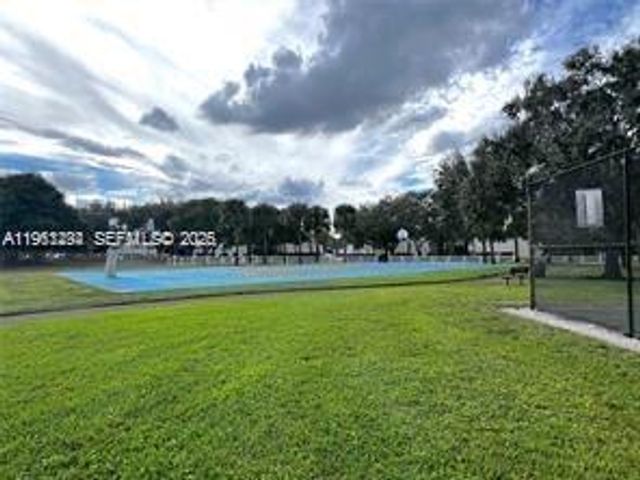 12142 SW 50th Ct 1242, Cooper City, FL 33330