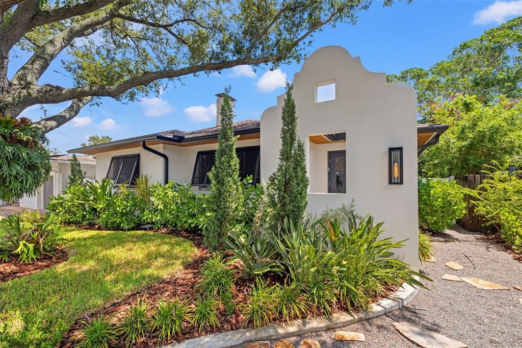 2925 1ST STREET NE, St Petersburg, FL 33704