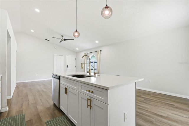 5916 LAKE FRONT DRIVE, Wesley Chapel, FL 33545