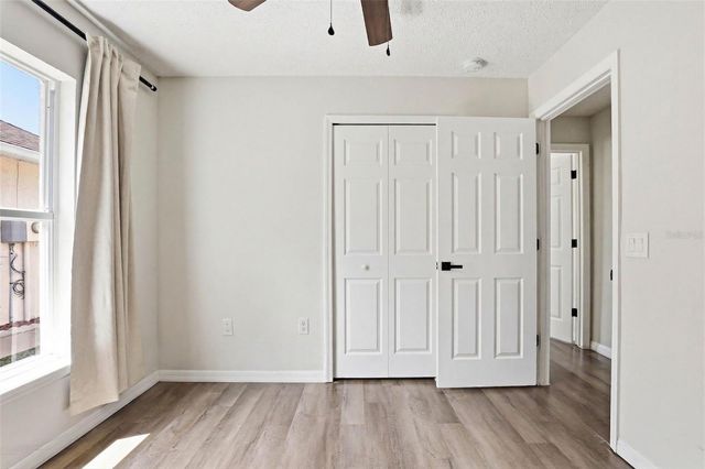 5916 LAKE FRONT DRIVE, Wesley Chapel, FL 33545