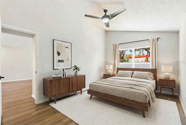 5916 LAKE FRONT DRIVE, Wesley Chapel, FL 33545