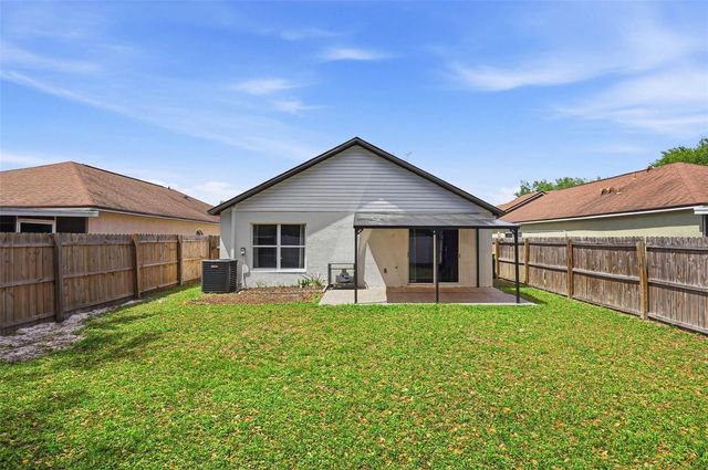 5916 LAKE FRONT DRIVE, Wesley Chapel, FL 33545