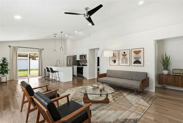 5916 LAKE FRONT DRIVE, Wesley Chapel, FL 33545