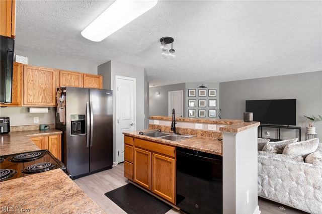 880 Starr Ridge Street SE, Massillon, OH 44646
