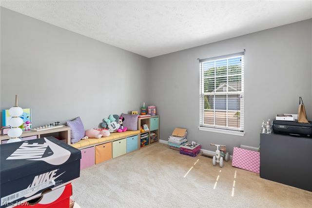 880 Starr Ridge Street SE, Massillon, OH 44646