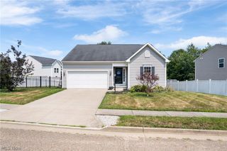 880 Starr Ridge Street SE, Massillon, OH 44646
