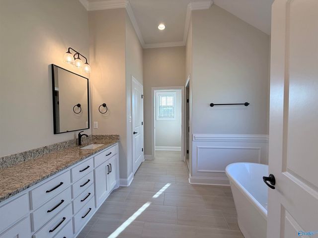 26430 Birkshire Lane, Athens, AL 35613