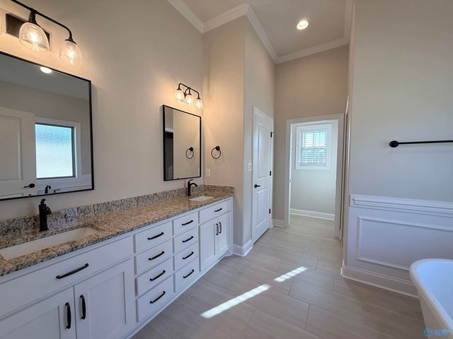 26430 Birkshire Lane, Athens, AL 35613