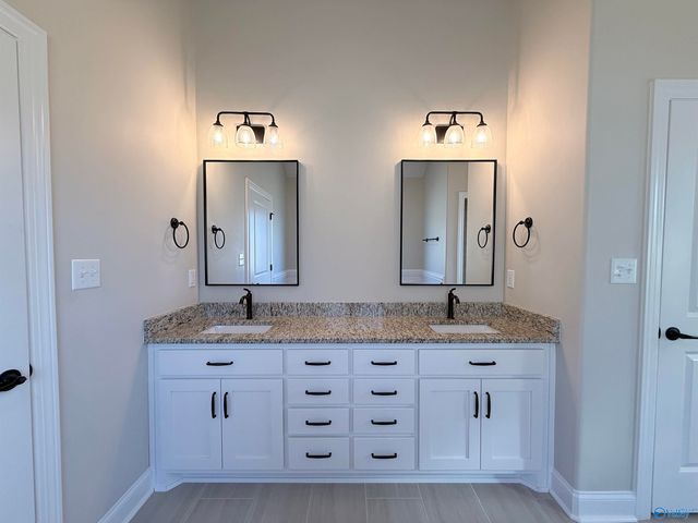 26430 Birkshire Lane, Athens, AL 35613