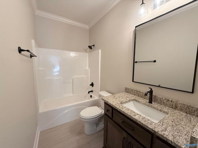 26430 Birkshire Lane, Athens, AL 35613
