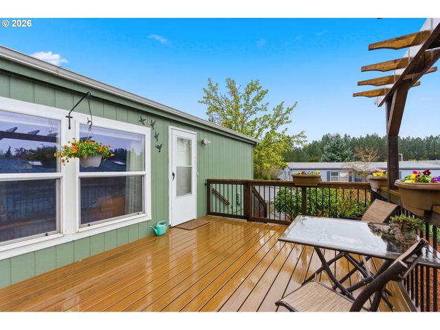 10400 Se COOK Ct 4, Milwaukie, OR 97222