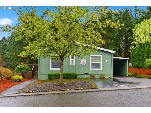 10400 Se COOK Ct 4, Milwaukie, OR 97222