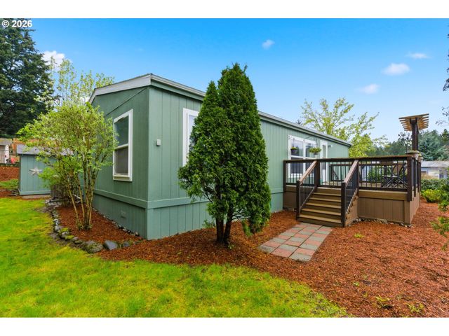 10400 Se COOK Ct 4, Milwaukie, OR 97222