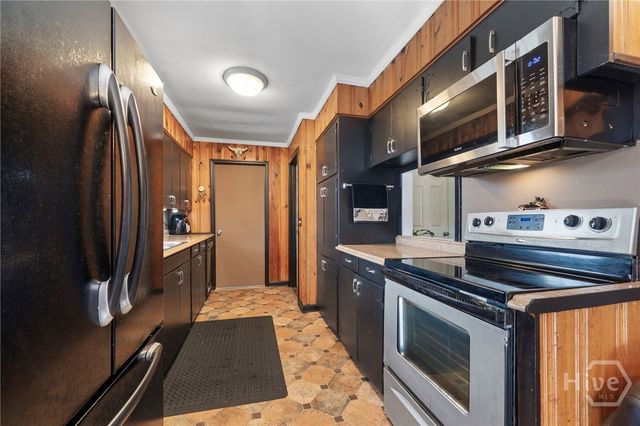 805 S West Street, Greensboro, GA 30642