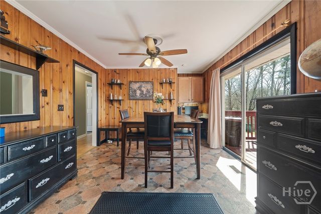 805 S West Street, Greensboro, GA 30642