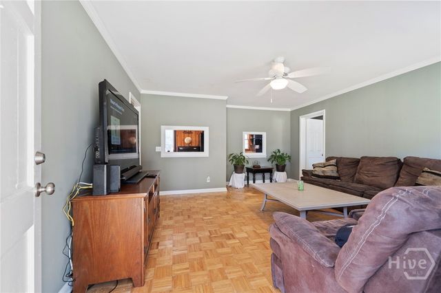 805 S West Street, Greensboro, GA 30642