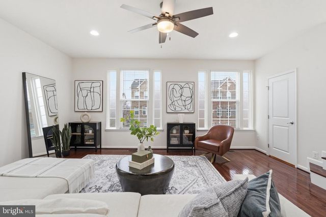 25683 AZALEA GARDEN TER, Aldie, VA 20105