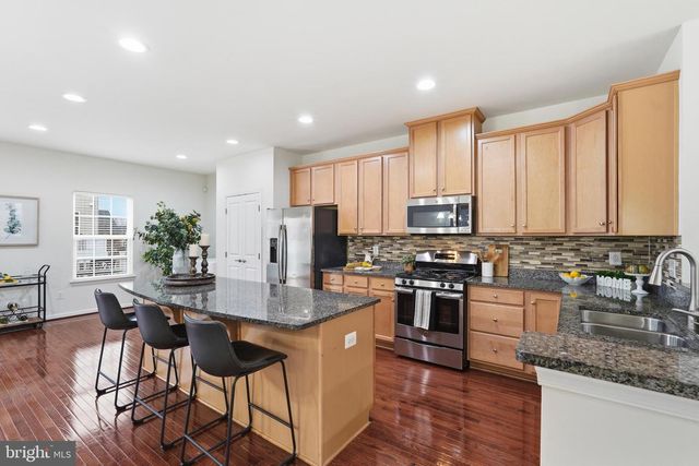 25683 AZALEA GARDEN TER, Aldie, VA 20105