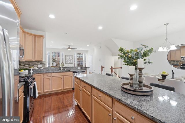 25683 AZALEA GARDEN TER, Aldie, VA 20105