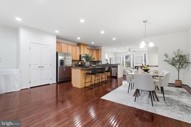 25683 AZALEA GARDEN TER, Aldie, VA 20105