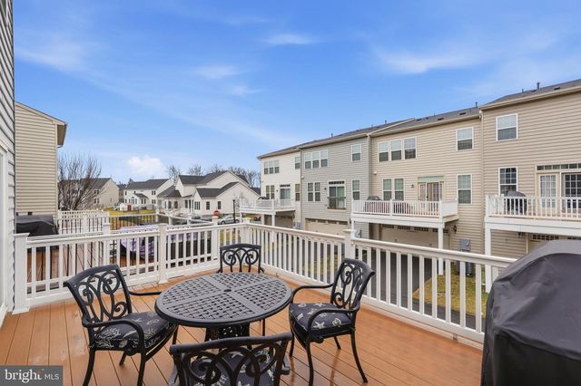 25683 AZALEA GARDEN TER, Aldie, VA 20105