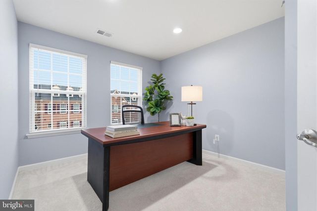 25683 AZALEA GARDEN TER, Aldie, VA 20105