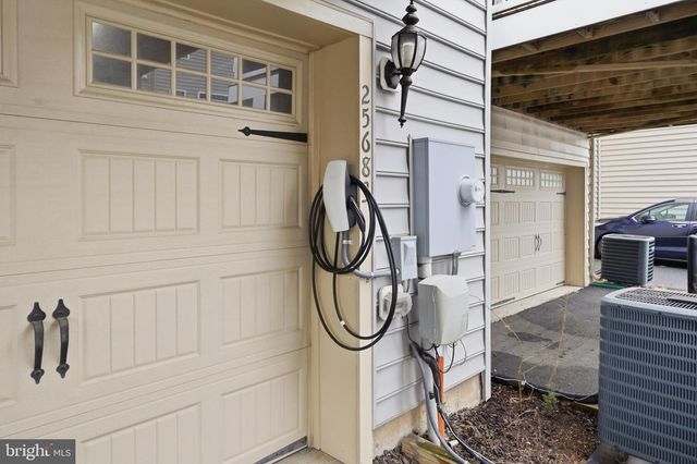 25683 AZALEA GARDEN TER, Aldie, VA 20105