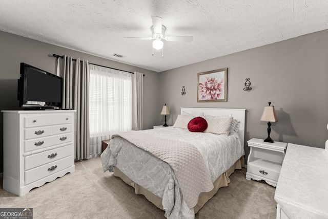 5082 Peach Mountain Circle, Gainesville, GA 30507