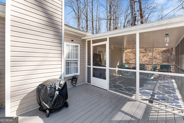 5082 Peach Mountain Circle, Gainesville, GA 30507