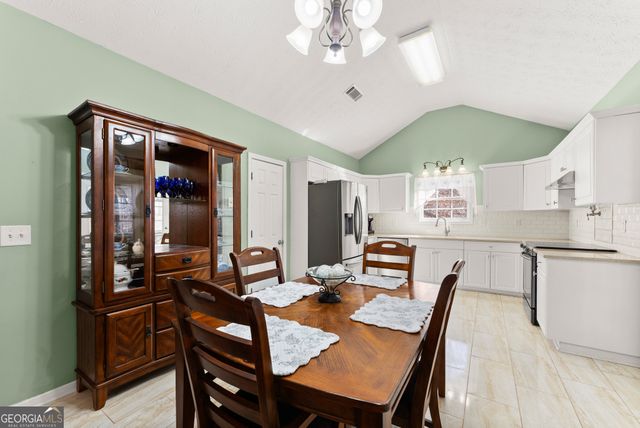 5082 Peach Mountain Circle, Gainesville, GA 30507