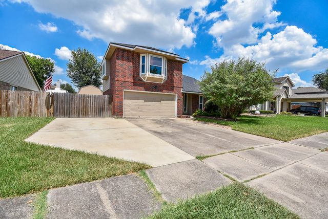 1201 Wildwood Drive, Deer Park, TX 77536