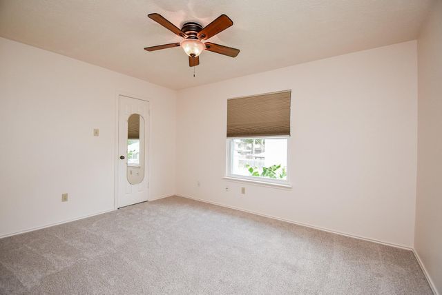 1201 Wildwood Drive, Deer Park, TX 77536