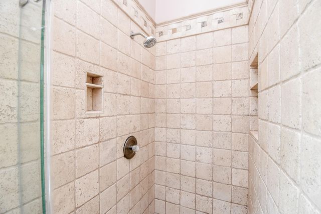1201 Wildwood Drive, Deer Park, TX 77536