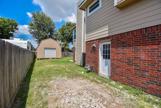 1201 Wildwood Drive, Deer Park, TX 77536