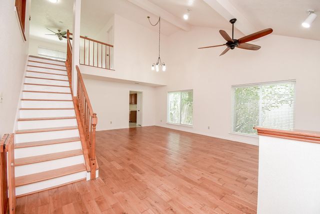 1201 Wildwood Drive, Deer Park, TX 77536