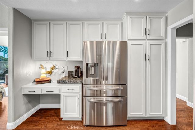 24604 Brighton, Valencia, CA 91355