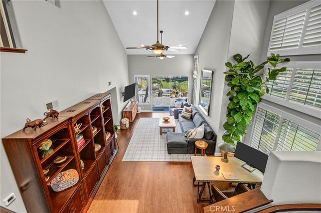 24604 Brighton, Valencia, CA 91355