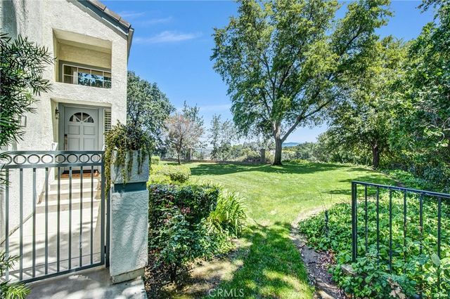 24604 Brighton, Valencia, CA 91355