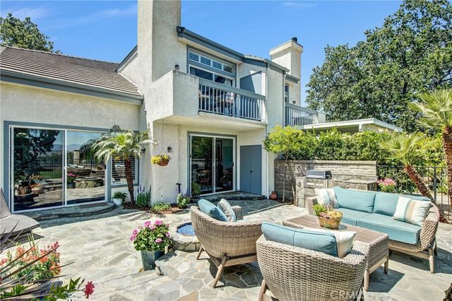 24604 Brighton, Valencia, CA 91355