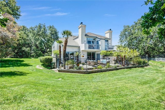 24604 Brighton, Valencia, CA 91355