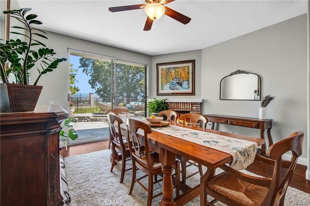 24604 Brighton, Valencia, CA 91355