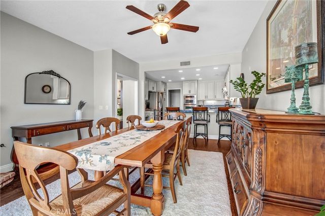 24604 Brighton, Valencia, CA 91355